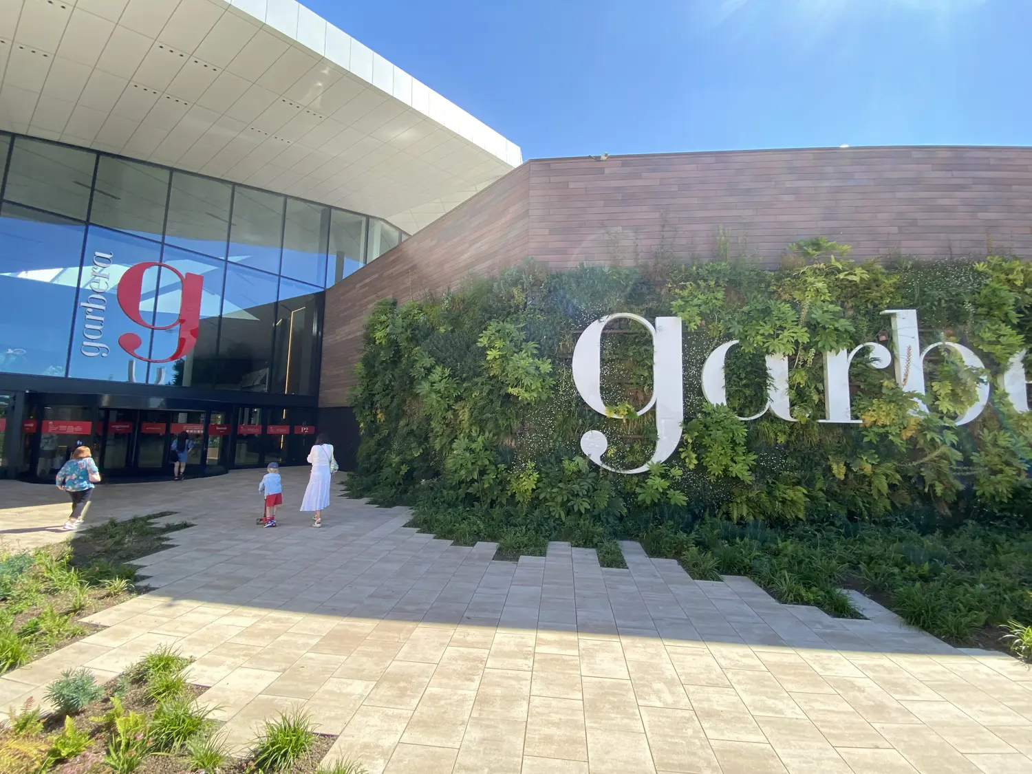 Fachada Centro Comercial