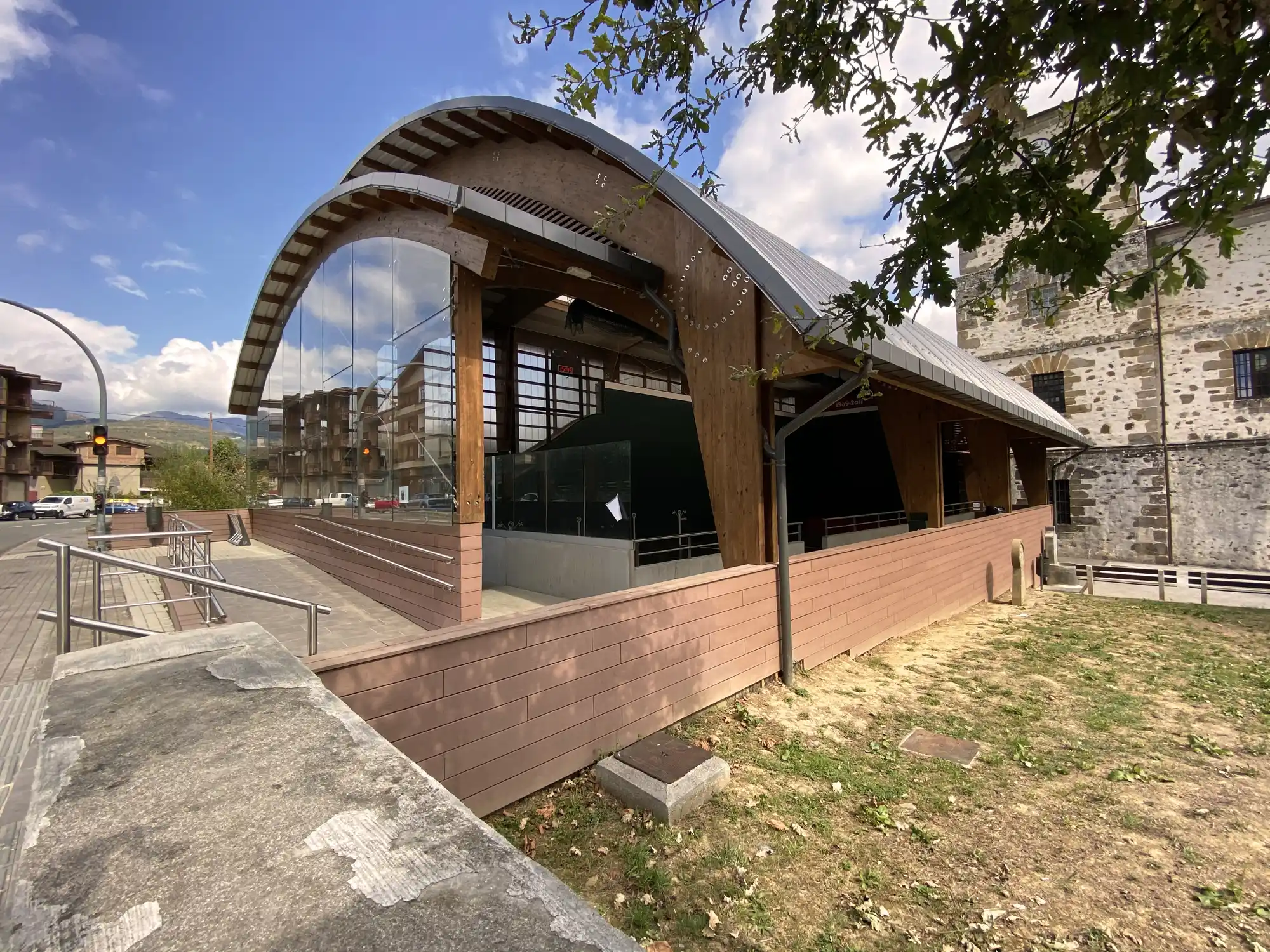 Frontón municipal Okondo